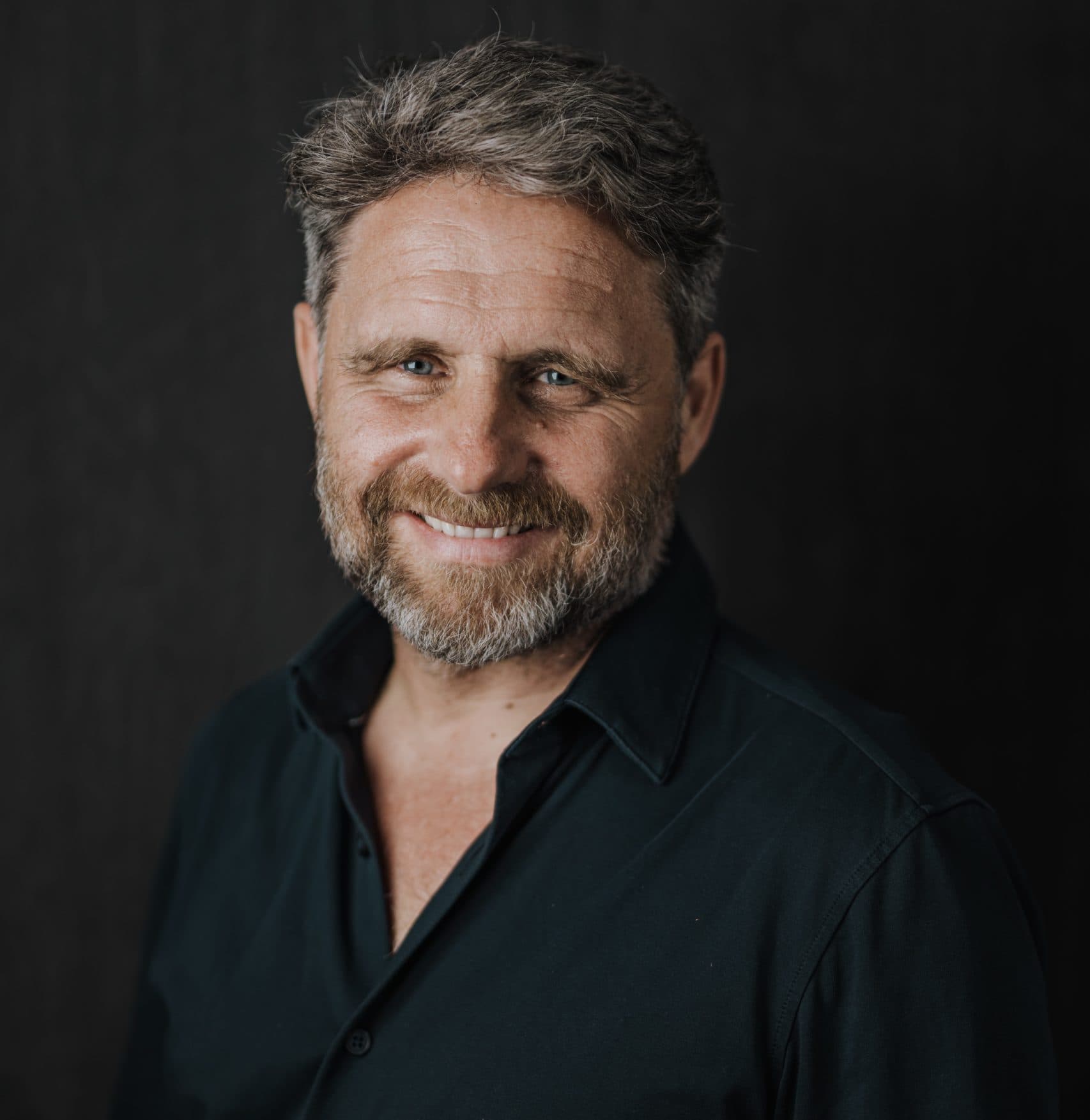 Dr Thomas Schwenk